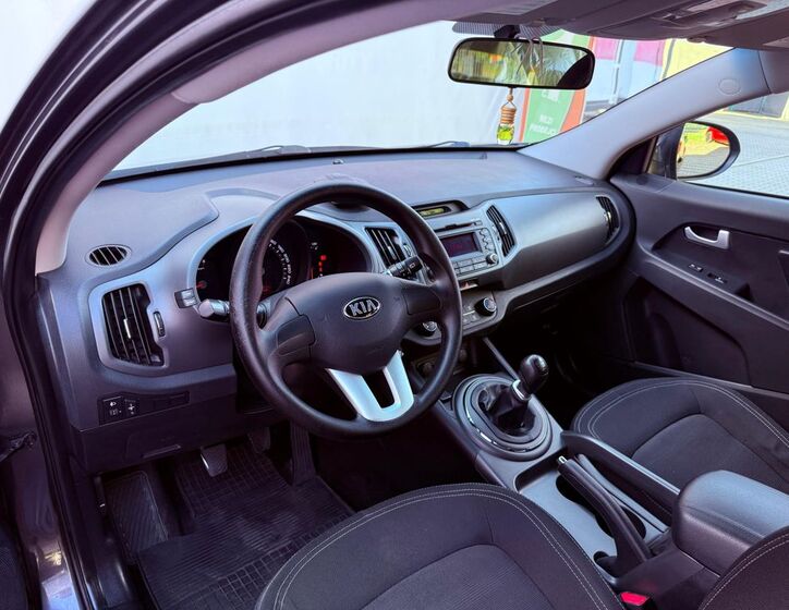 KIA Sportage 12