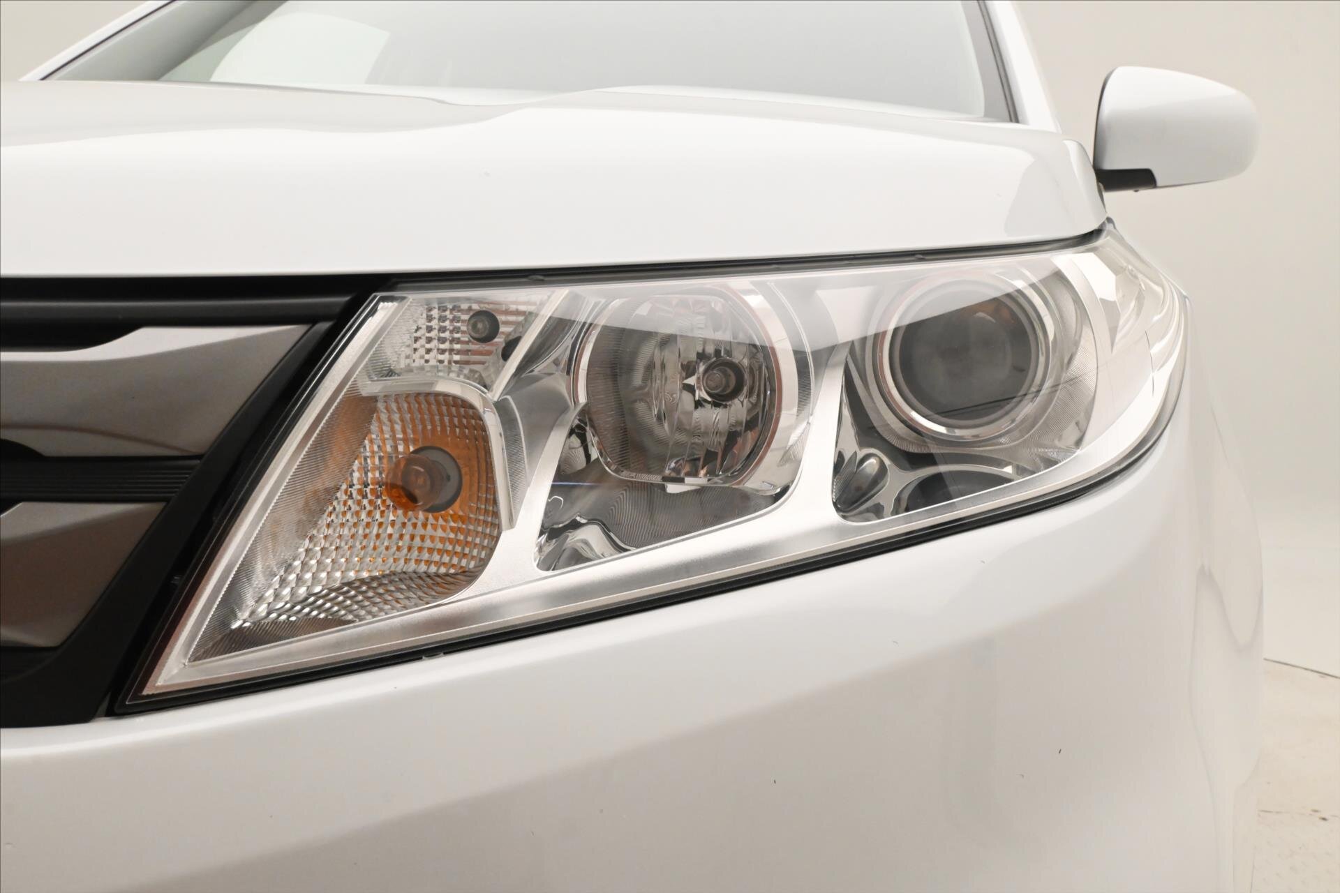 Suzuki Vitara SUV 1,6 l 88 kw