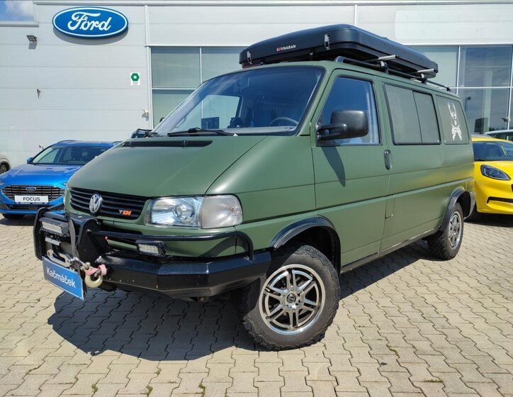 Volkswagen Transporter Kombi 2,5 l 75 kw