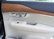 Volvo XC90 21