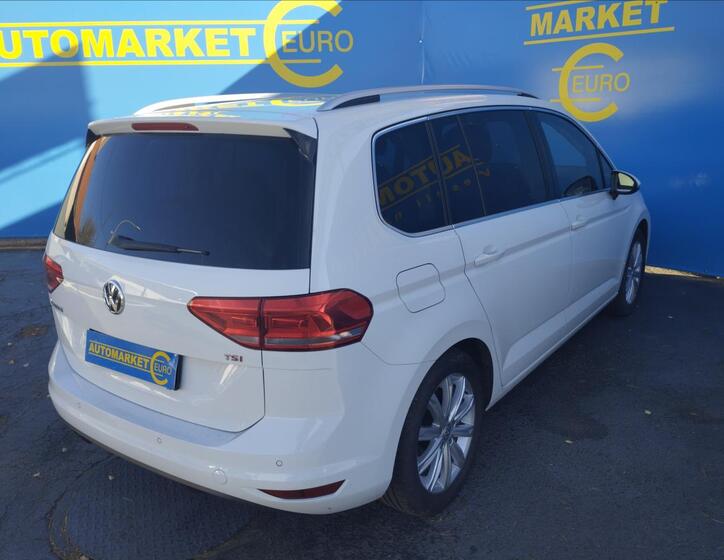 Volkswagen Touran 4