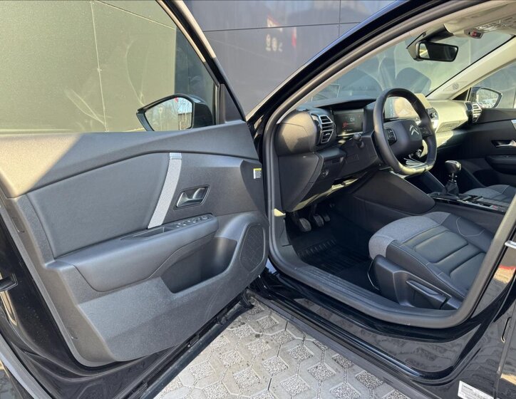 Citroën C4 Hatchback 1,2 l 96 kw