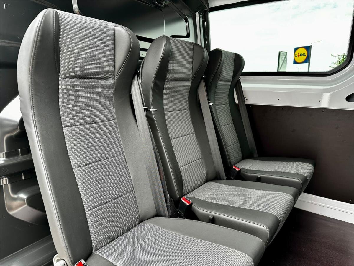 Nissan Interstar Ostatní 2,0 l 110 kw