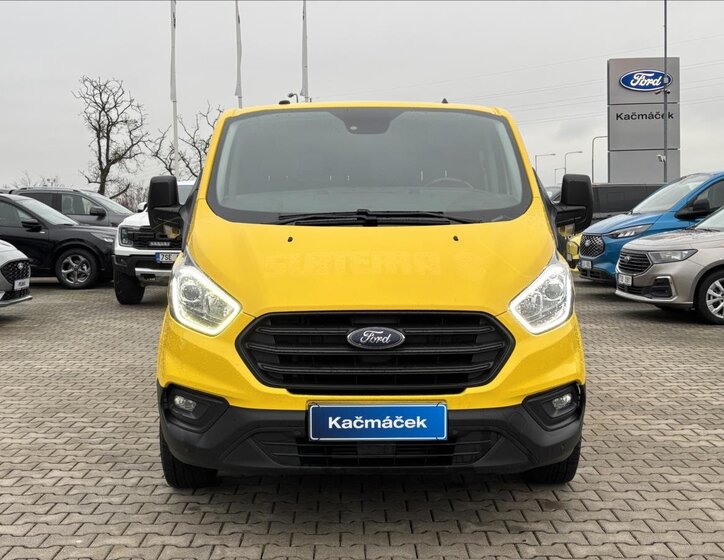 Ford Transit Custom 8