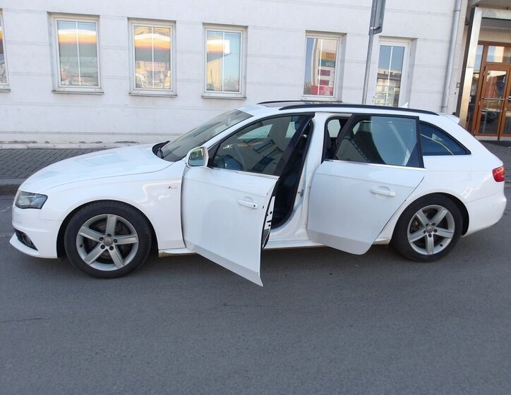 Audi A4 Kombi 3,0 l 176 kw