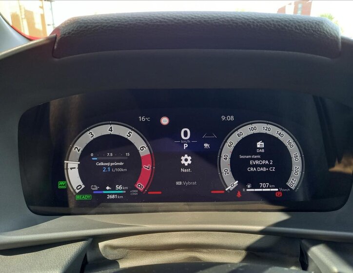 Toyota C-HR SUV / Terénní 2,0 l 145 kw