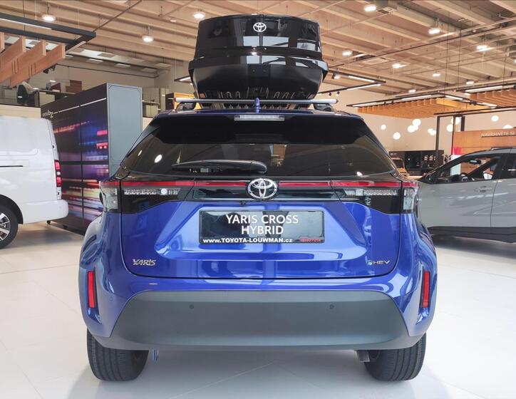 Toyota Yaris Cross 6