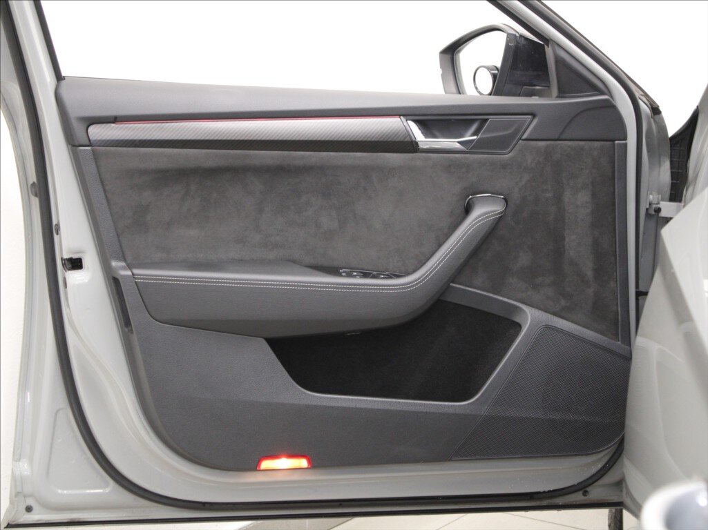 Škoda Superb Kombi 2,0 l 147 kw