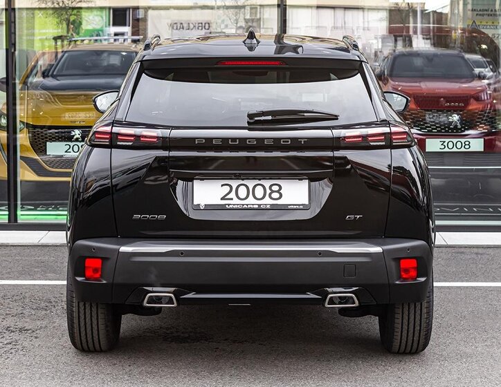 Peugeot 2008 SUV / Terénní 1,2 l 107 kw