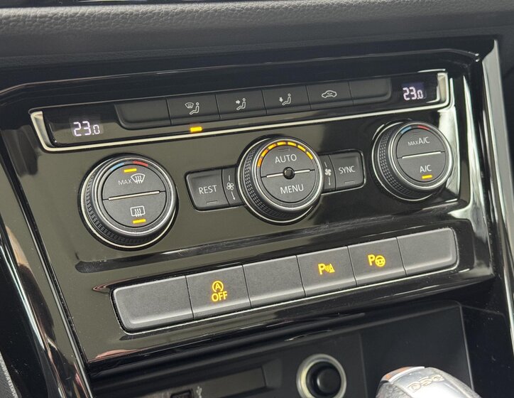 Volkswagen Touran 34