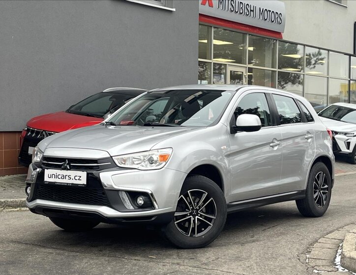 Mitsubishi ASX SUV / Terénní 1,6 l 86 kw
