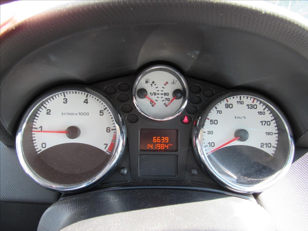 Peugeot 207 Kombi 1,6 l 88 kw