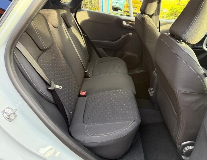 Ford Puma Hatchback 998,0 92 kw