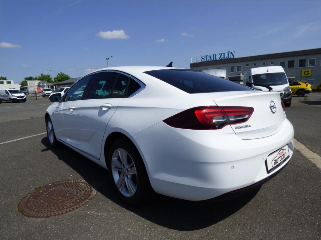 Opel Insignia Liftback 2,0 l 125 kw