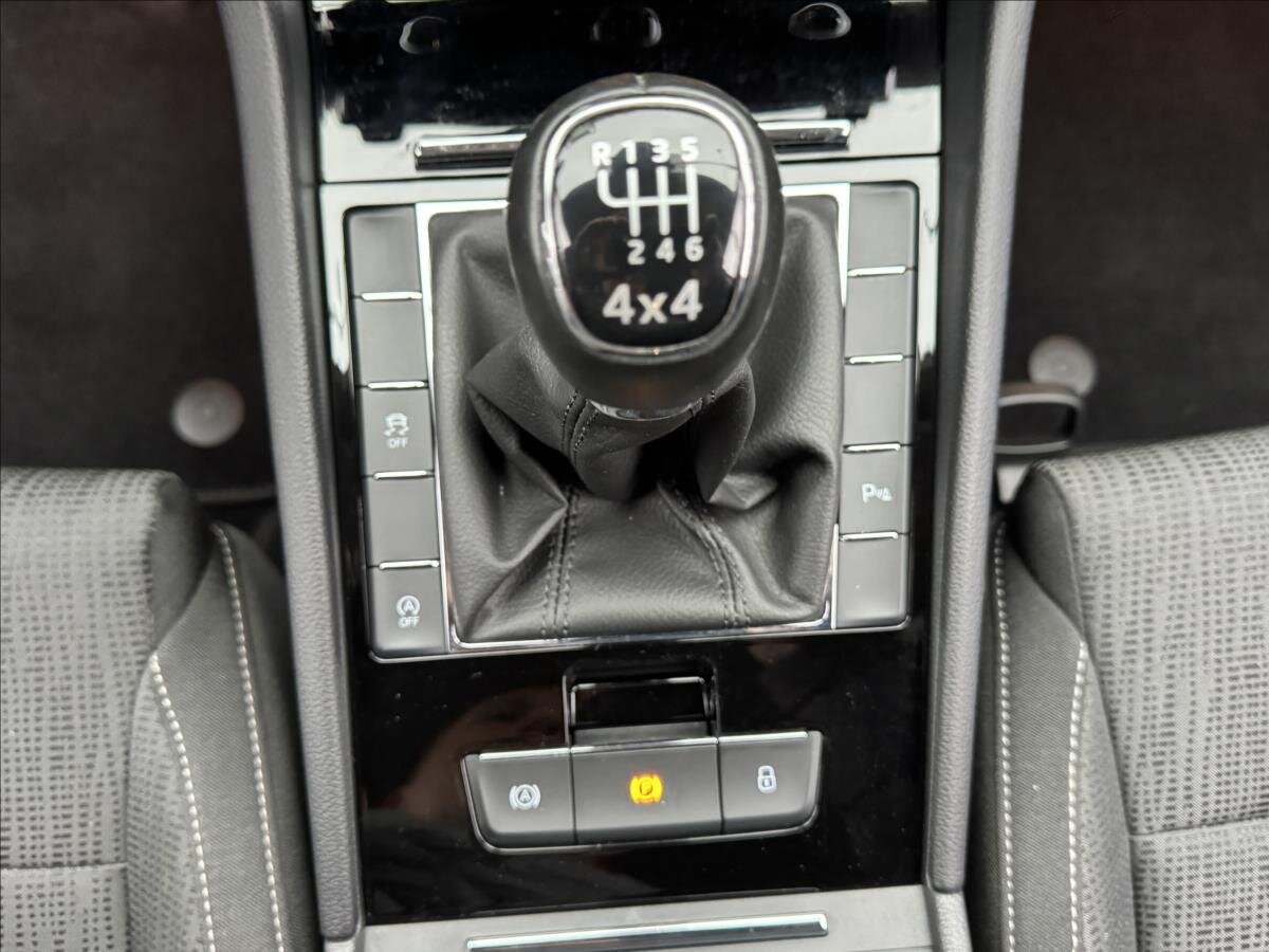 Škoda Superb Kombi 2,0 l 110 kw