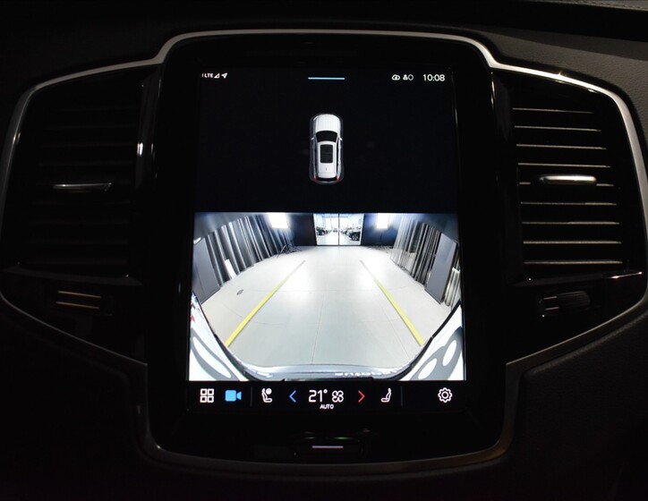 Volvo XC90 24