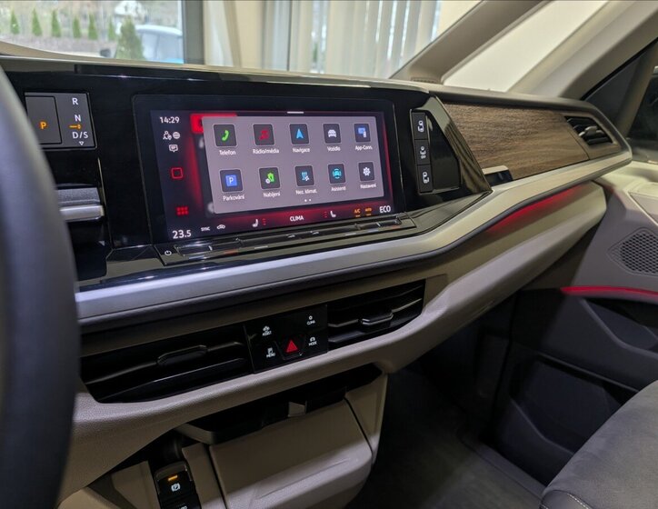 Volkswagen Multivan VAN / Minibus 1,5 l 130 kw