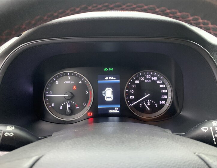 Hyundai Tucson SUV 1,6 l 100 kw