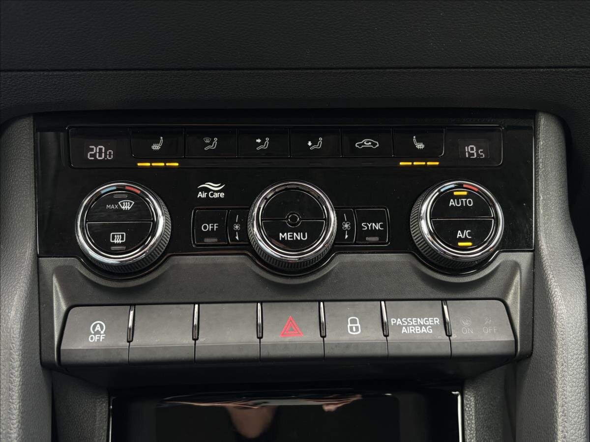 Škoda Karoq Kombi 1,5 l 110 kw