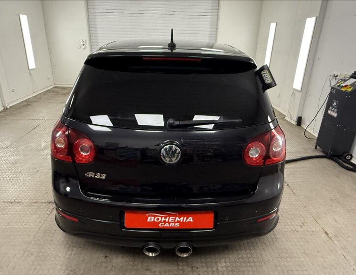 Volkswagen Golf Kombi 3,2 l 184 kw