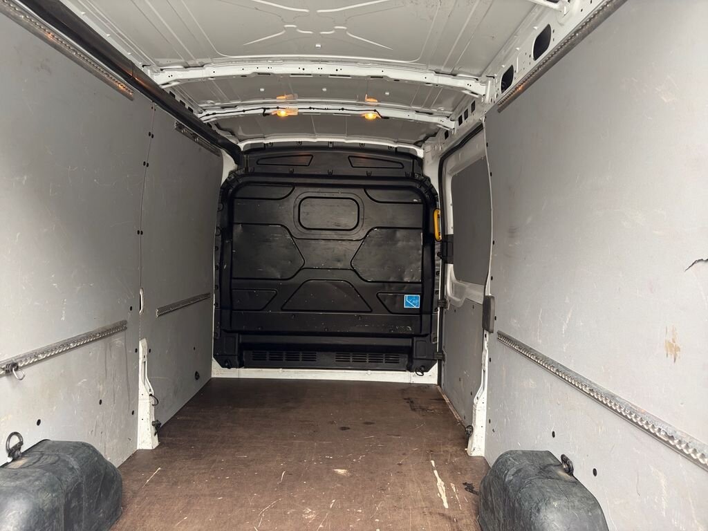 Ford Transit Skříň 2,0 l 79 kw