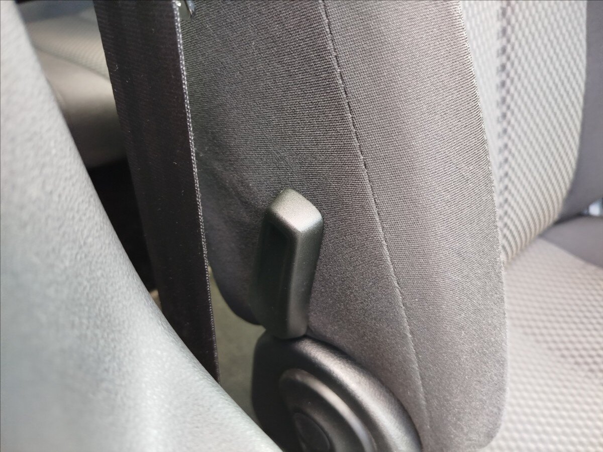 Volkswagen Passat Kombi 2,0 l 103 kw