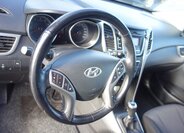 Hyundai i30 16