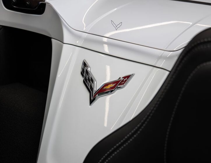 Chevrolet Corvette 18