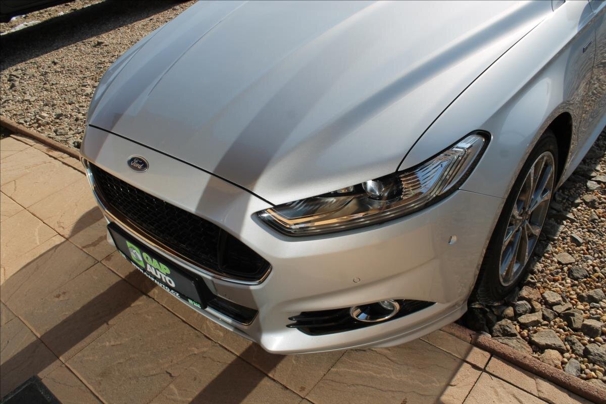 Ford Mondeo Kombi 2,0 l 132 kw