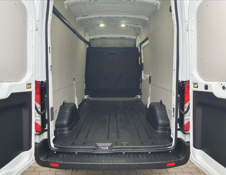 Ford Transit 4