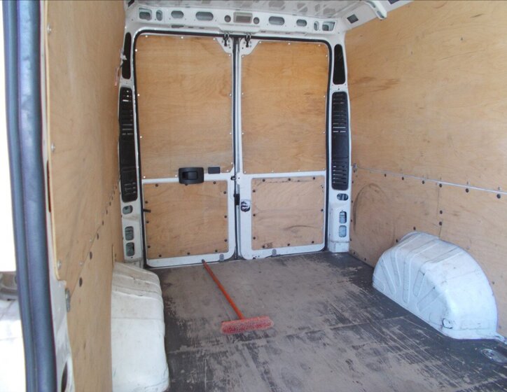 Peugeot Boxer Skříň 2,0 l 120 kw