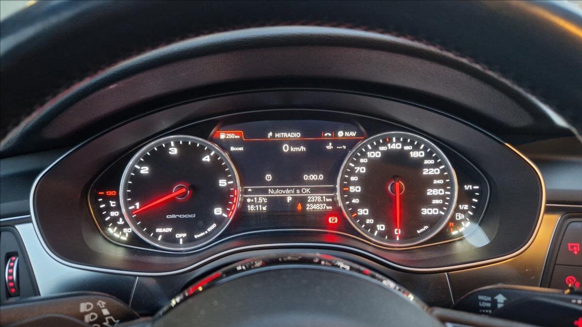Audi A6 Allroad Kombi 3,0 l 235 kw