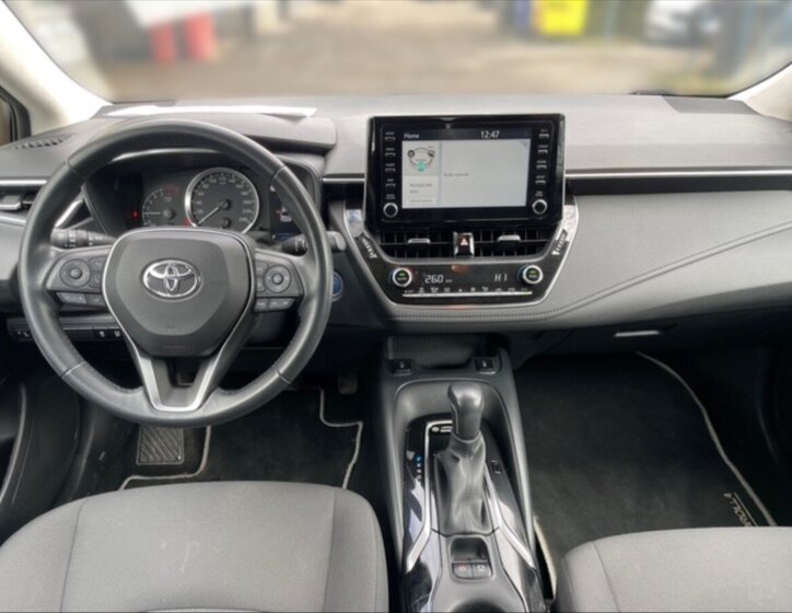 Toyota Corolla Sedan / Limuzína 1,8 l 72 kw