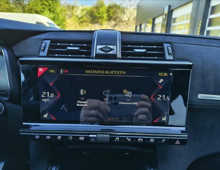 DS Automobiles DS7 Crossback SUV / Terénní 2,0 l 130 kw