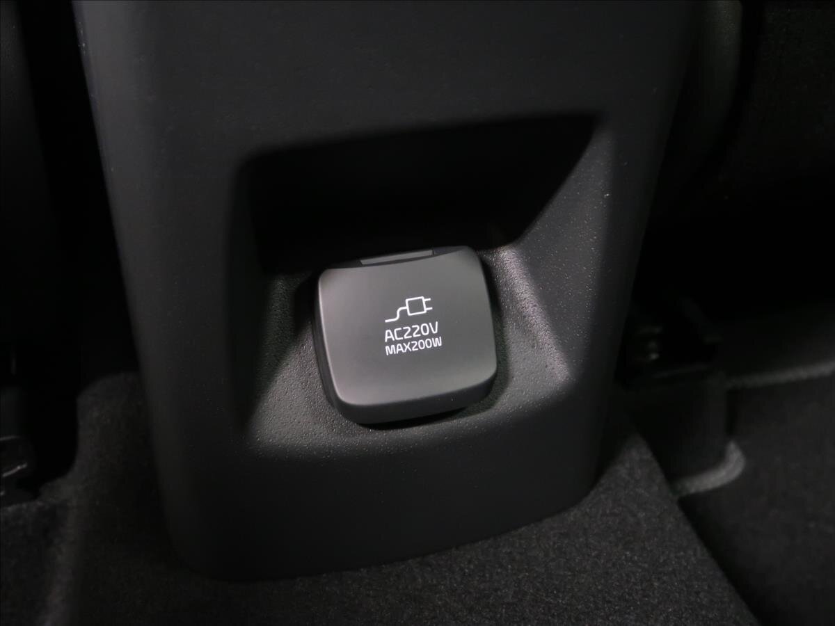 KIA Niro CUV / Crossover 1,6 l 95 kw