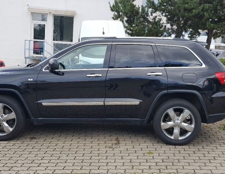 Jeep Grand Cherokee 2