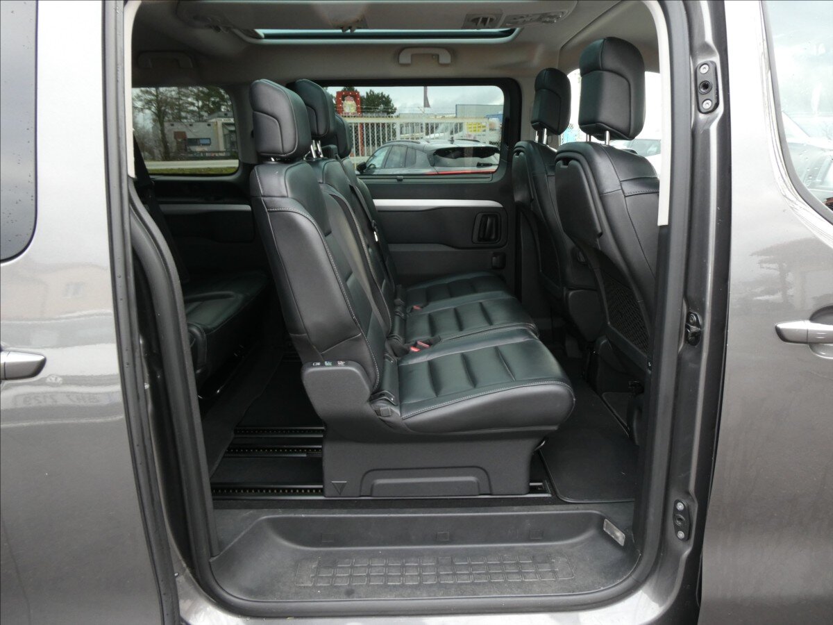 Peugeot Traveller MPV 2,0 l 130 kw
