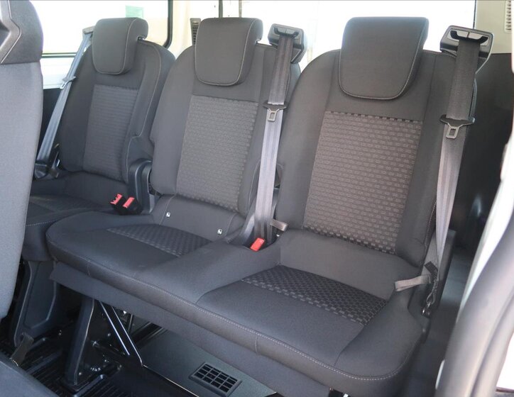 Ford Transit Custom MPV 2,0 l 96 kw