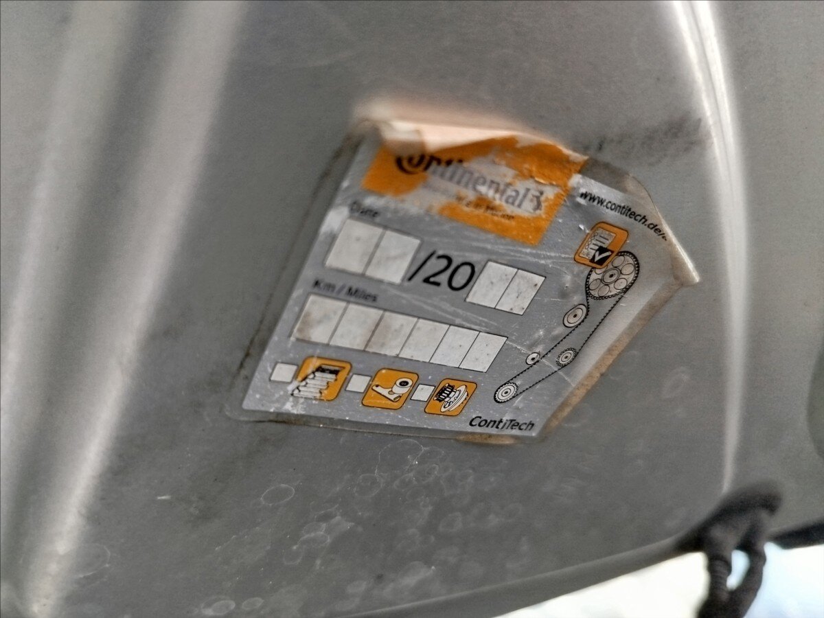 Volkswagen Passat Kombi 2,0 l 103 kw