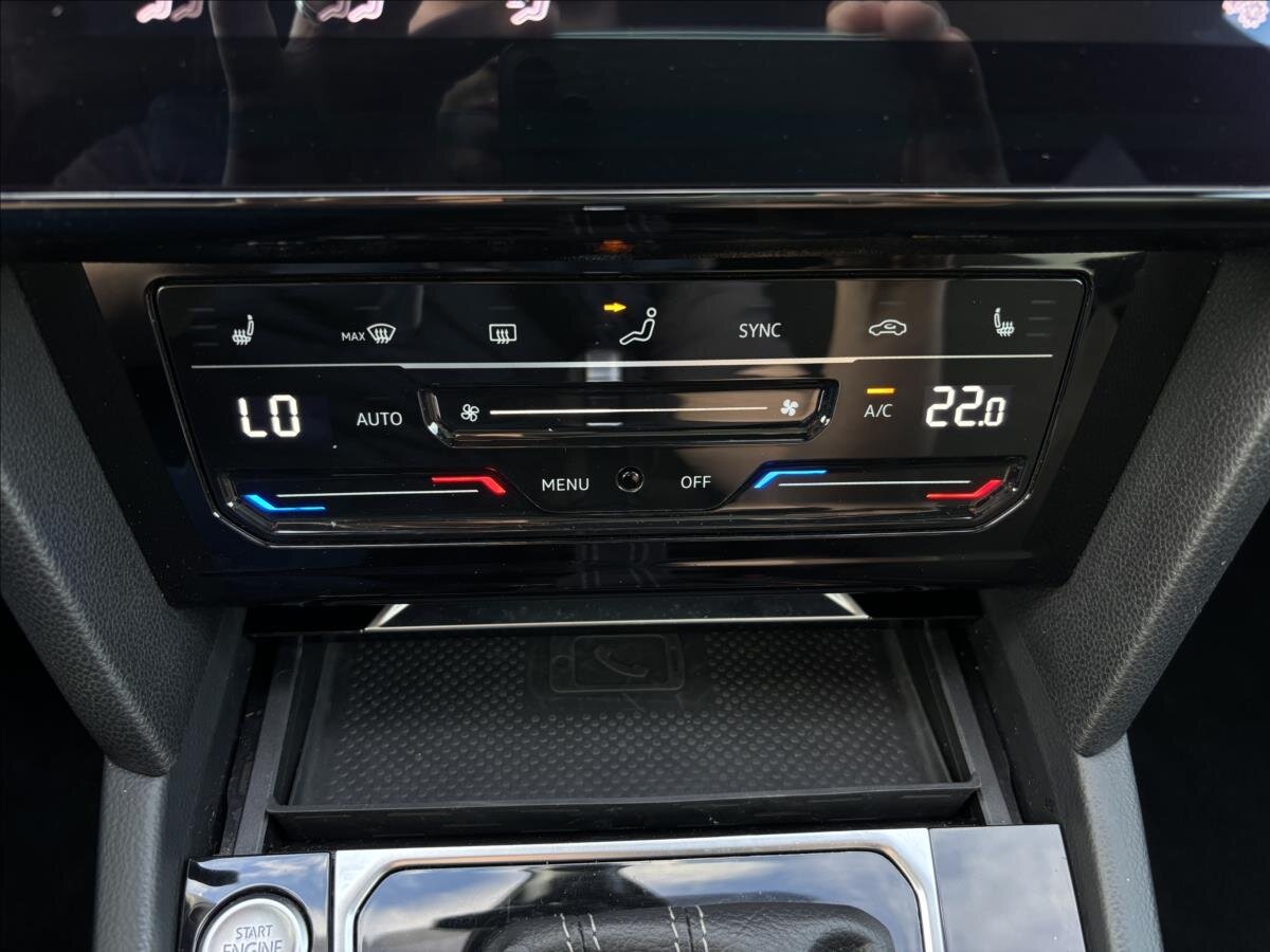 Volkswagen Arteon Liftback 2,0 l 206 kw