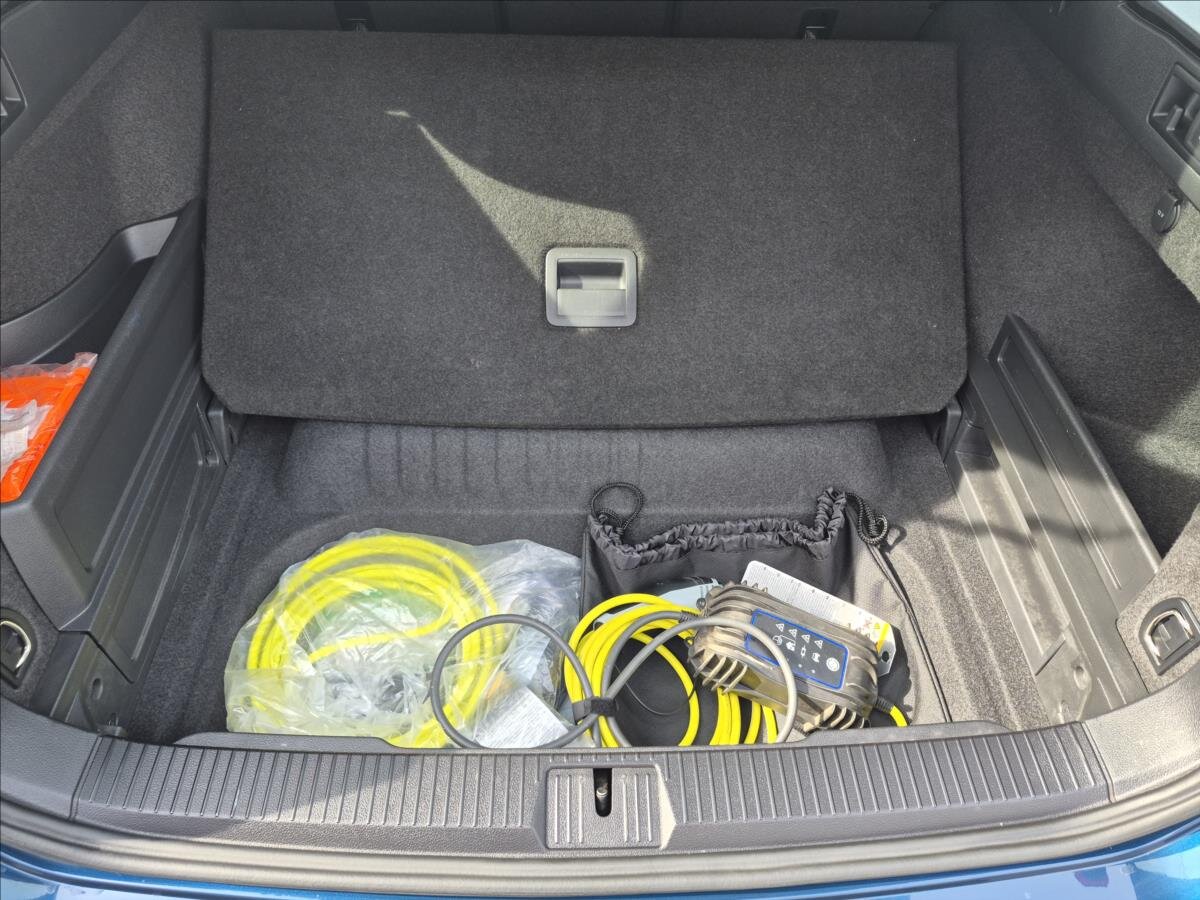 Volkswagen Passat Kombi 1,4 l 160 kw