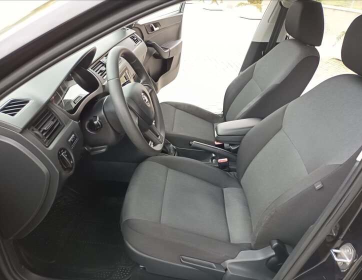 Škoda Rapid Hatchback 1,2 l 66 kw