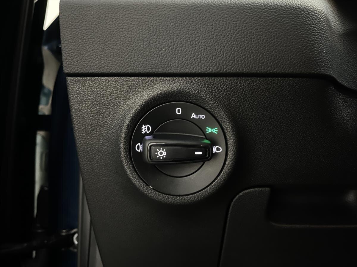 Škoda Karoq SUV 1,5 l 110 kw