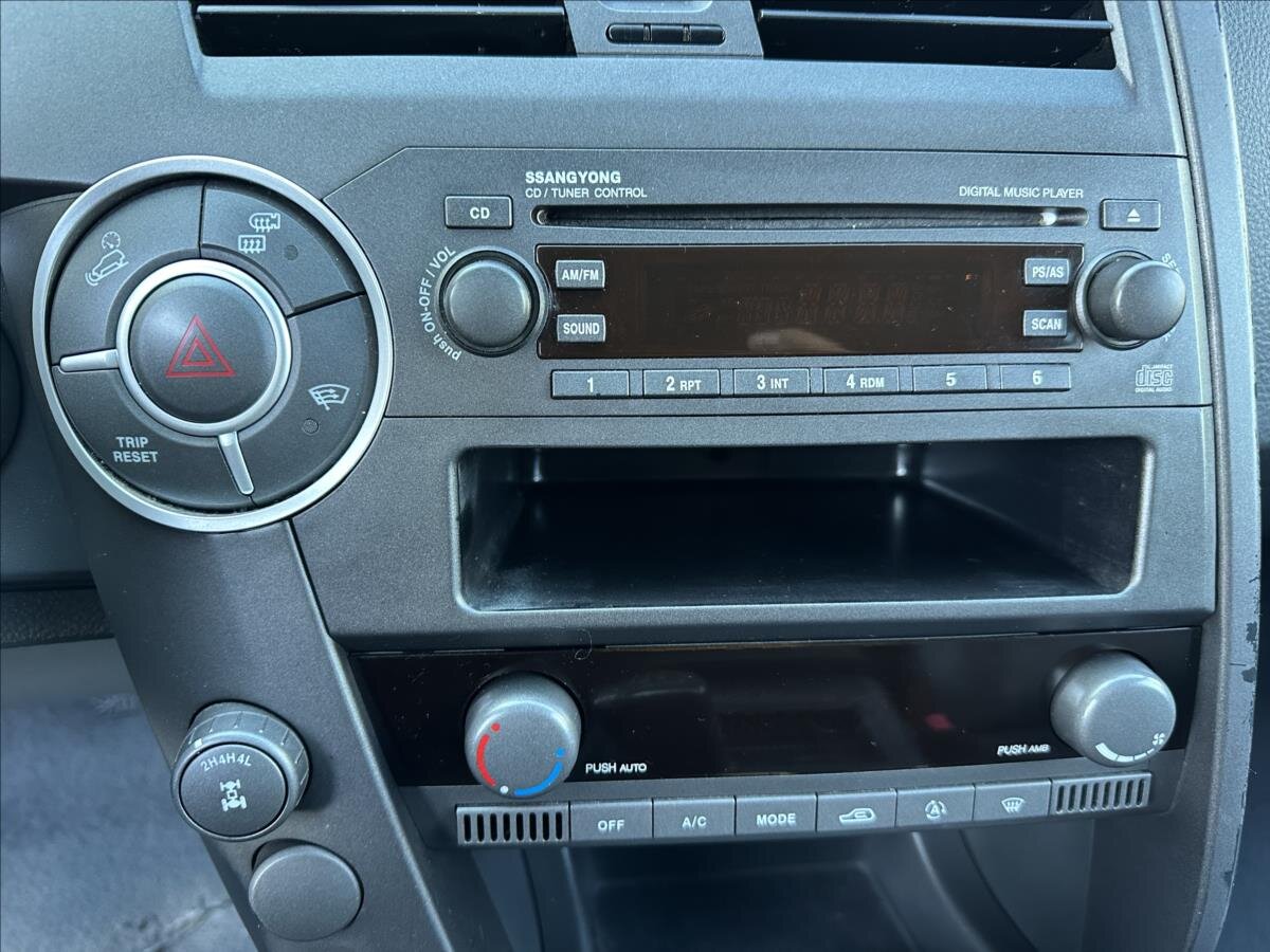 SsangYong Kyron SUV / Terénní 2,0 l 104 kw