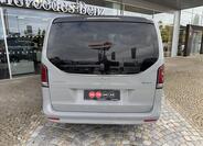 Mercedes-Benz Třídy V 32