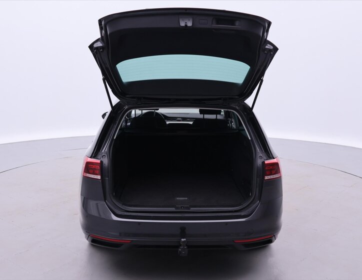 Volkswagen Passat Kombi 2,0 l 110 kw