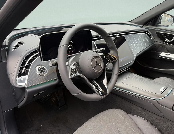 Mercedes-Benz Třídy E Kombi 2,0 l 145 kw