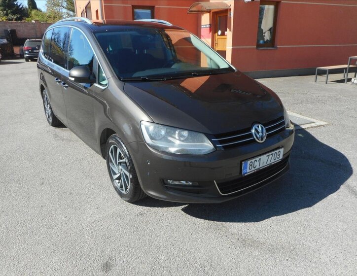 Volkswagen Sharan Kombi 2,0 l 110 kw