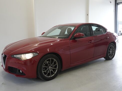 Alfa Romeo Giulia Ostatní 2,0 l 147 kw