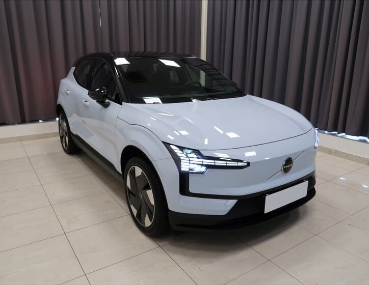 Volvo EX30 SUV 0,0 200 kw